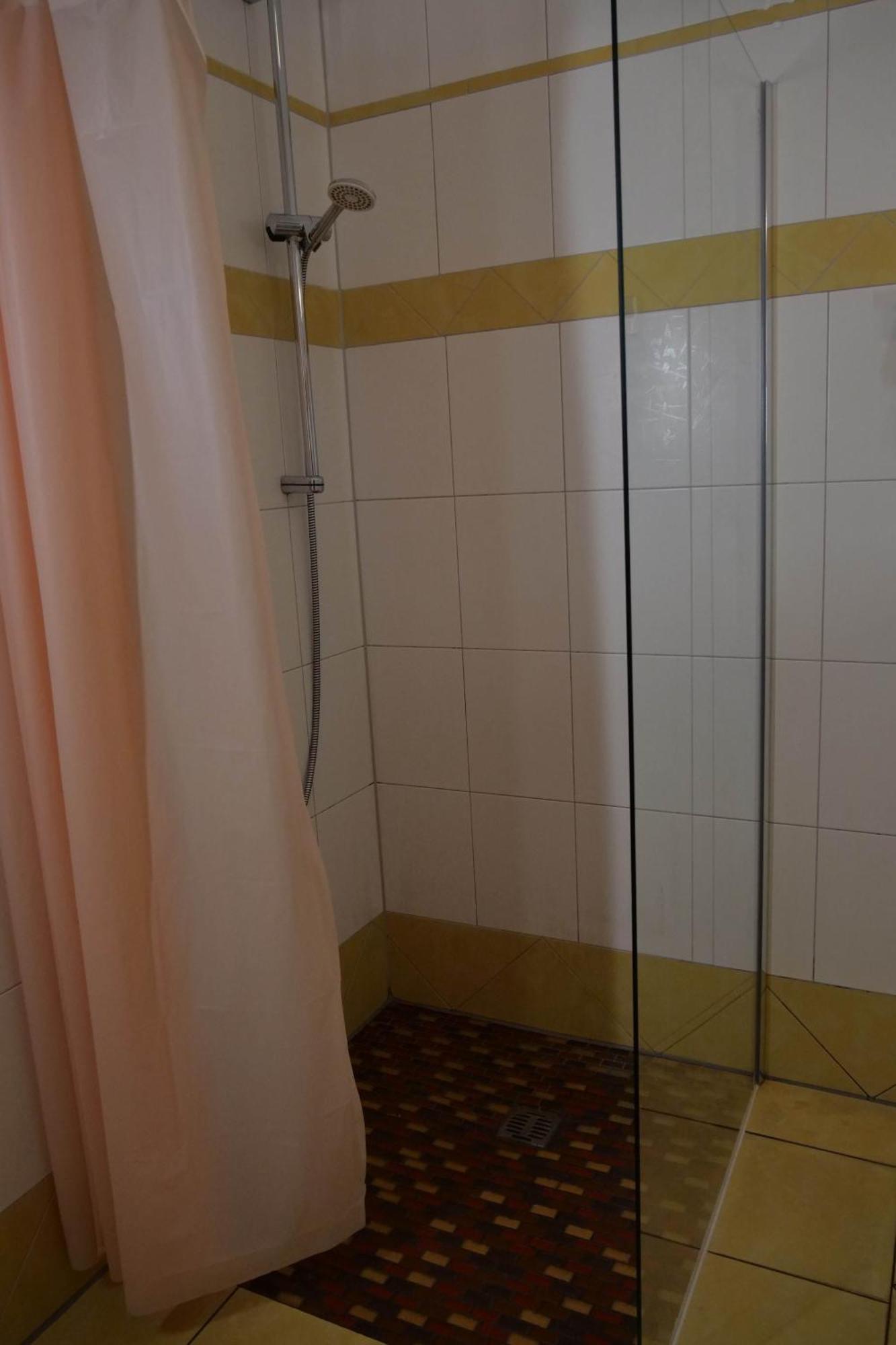 Privatunterkunft Nebeltal